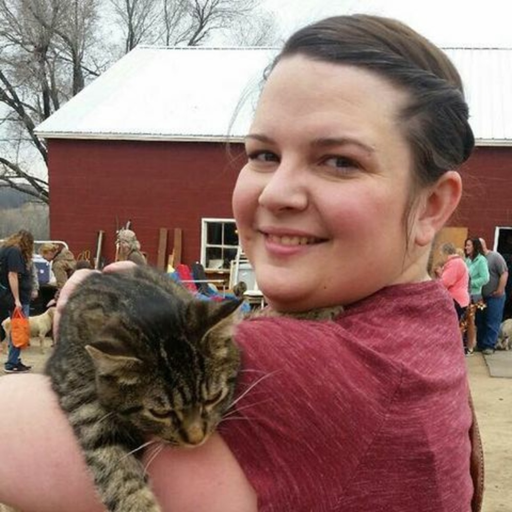 Meet your Posher, Jennifer